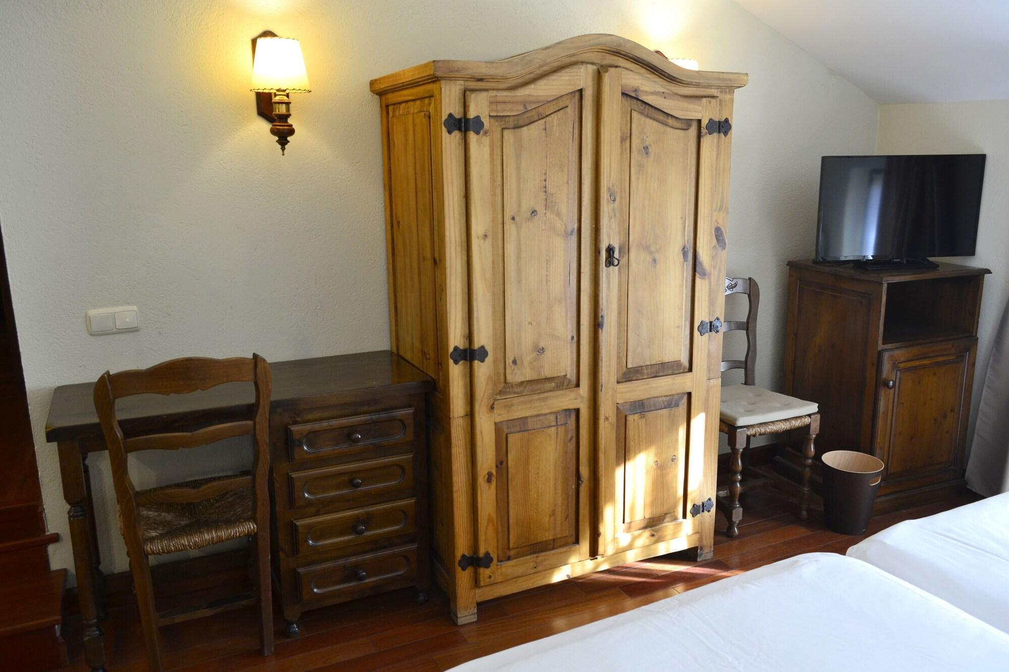 Hotel Alda Via לאון מראה חיצוני תמונה