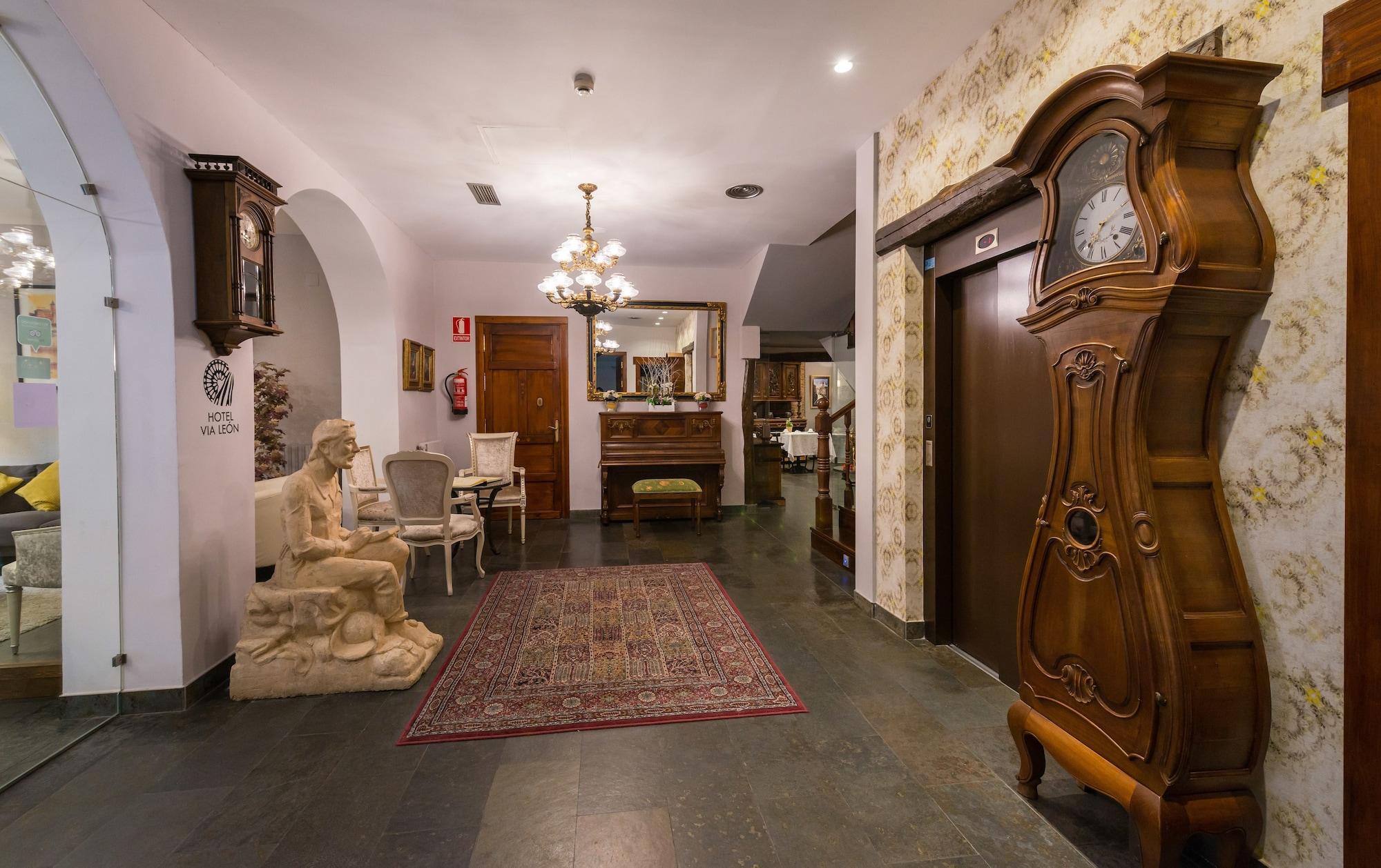 Hotel Alda Via לאון מראה חיצוני תמונה