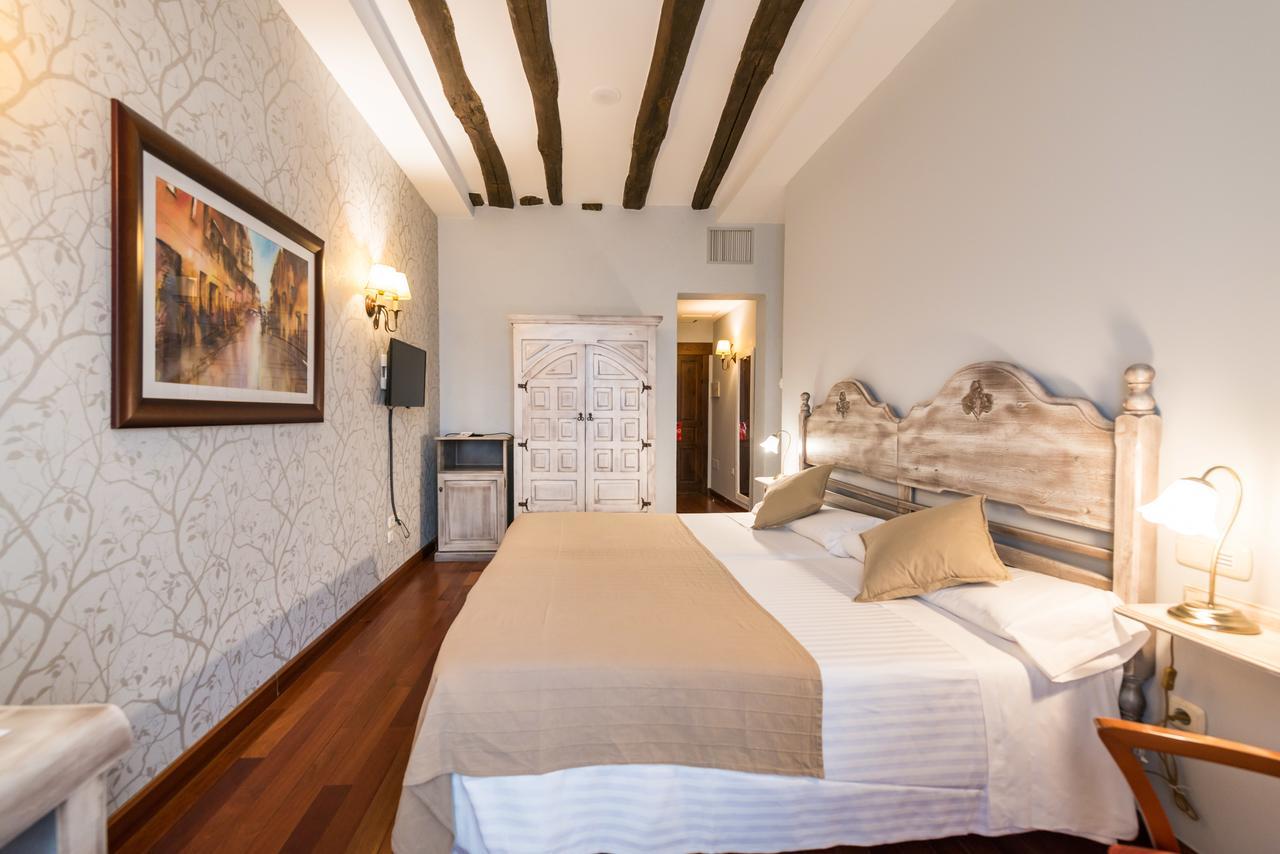 Hotel Alda Via לאון מראה חיצוני תמונה